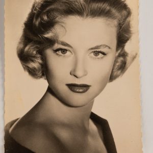 PHOTO Argentique  CARTE POSTAL  9X14cm NICOLE COURCEL  1960