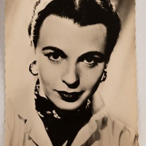 PHOTO Argentique  CARTE POSTAL  9X14cm CLAIRE BLOOM 1960