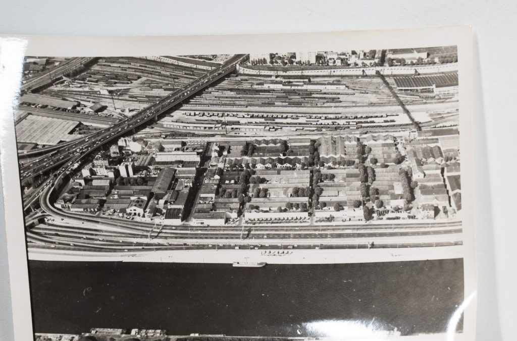 PHOTO Argentique Vue aérienne Paris entrepot charenton 9x12cm	1970	Roger Morin