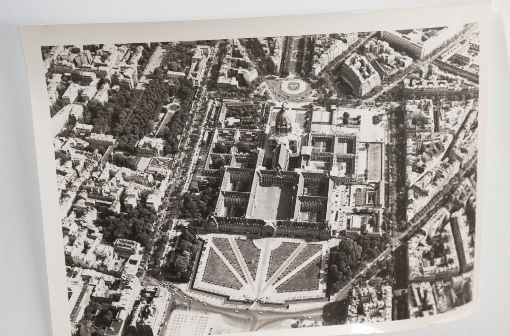 PHOTO Argentique Vue aérienne Paris LES INVALIDES 9x12cm 1970 Roger Morin