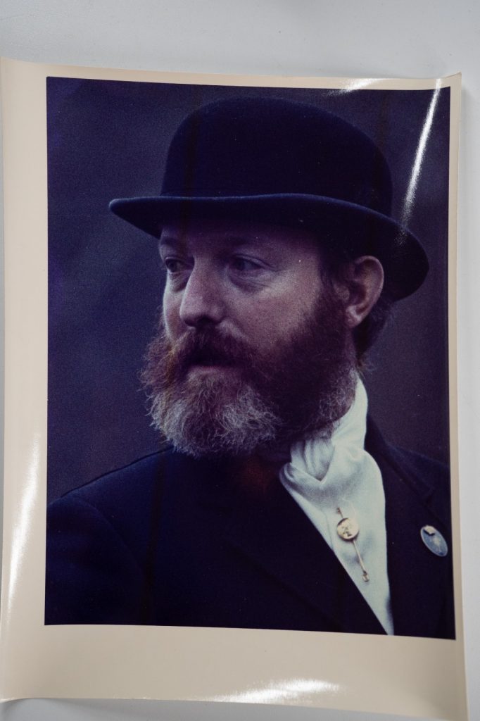 PHOTO Argentique	France	chasse à courre vénerie cheval portrait 18X24cm	1970