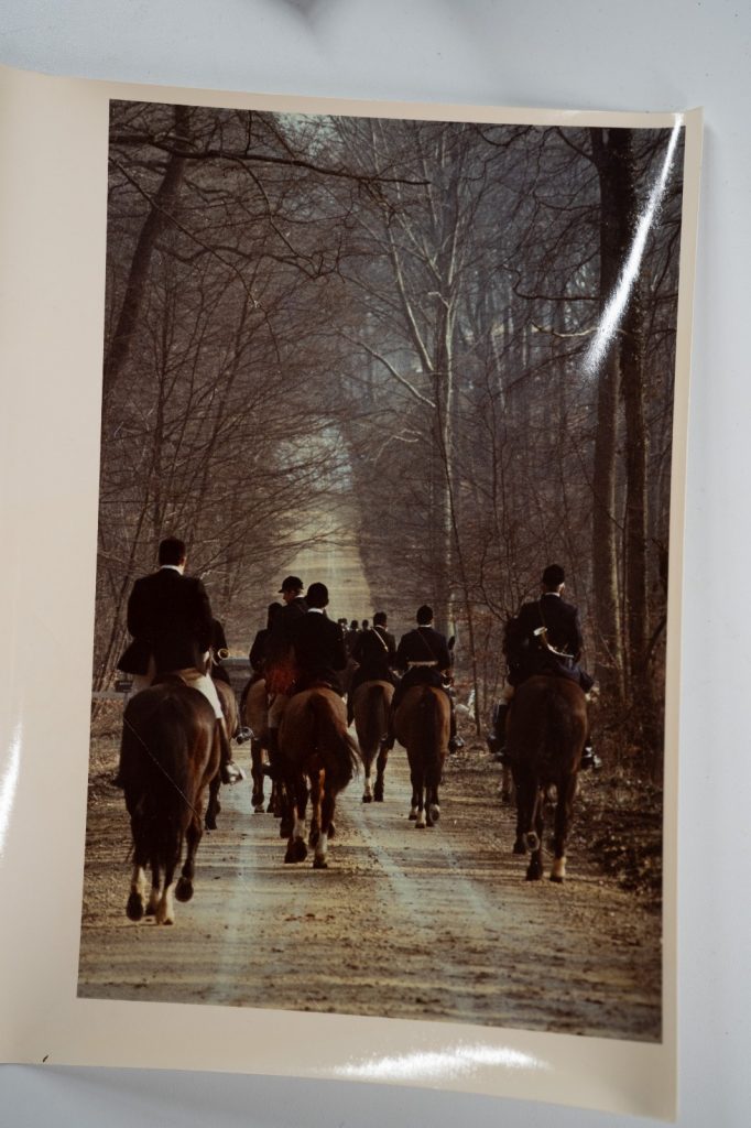 PHOTO Argentique France chasse à courre vénerie cheval 18X24cm 1970