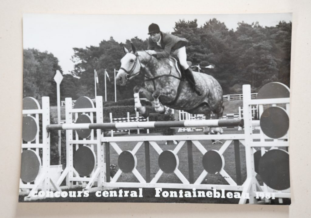 PHOTO Argentique France Equitation cheval saut d'obstacles 13X17cm 1970