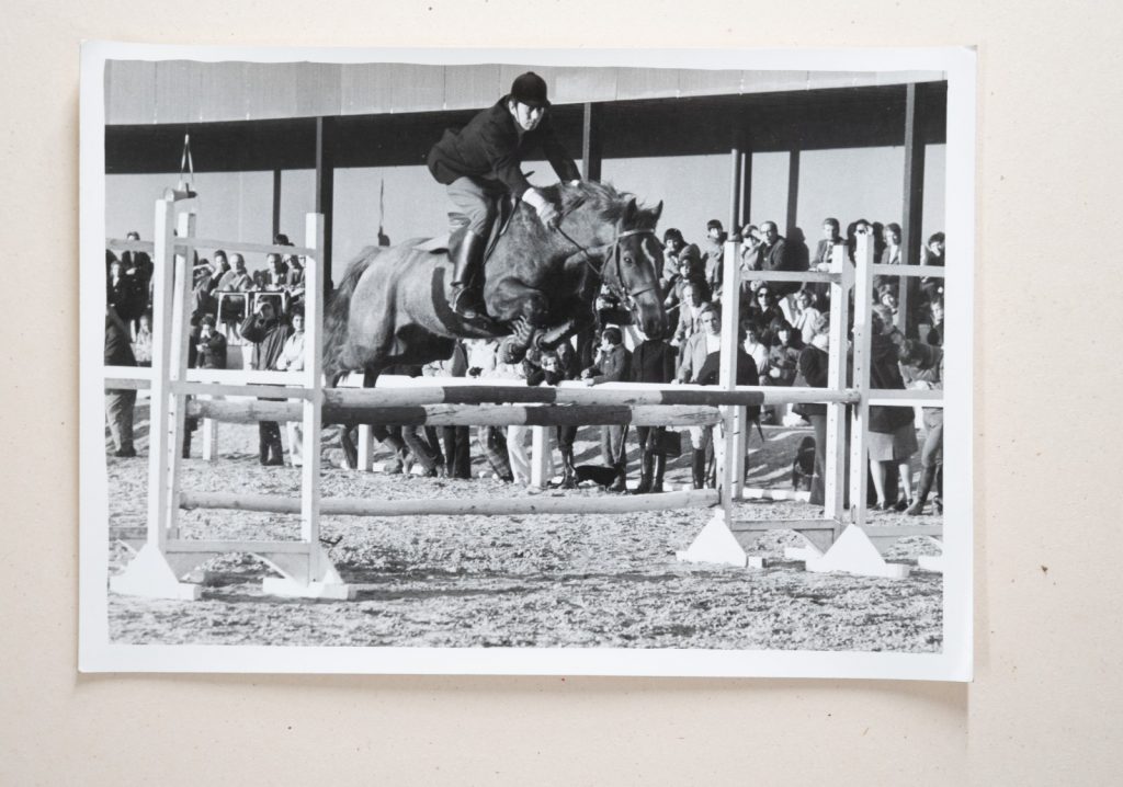 PHOTO Argentique France Equitation cheval saut d'obstacles 13X17cm 1970