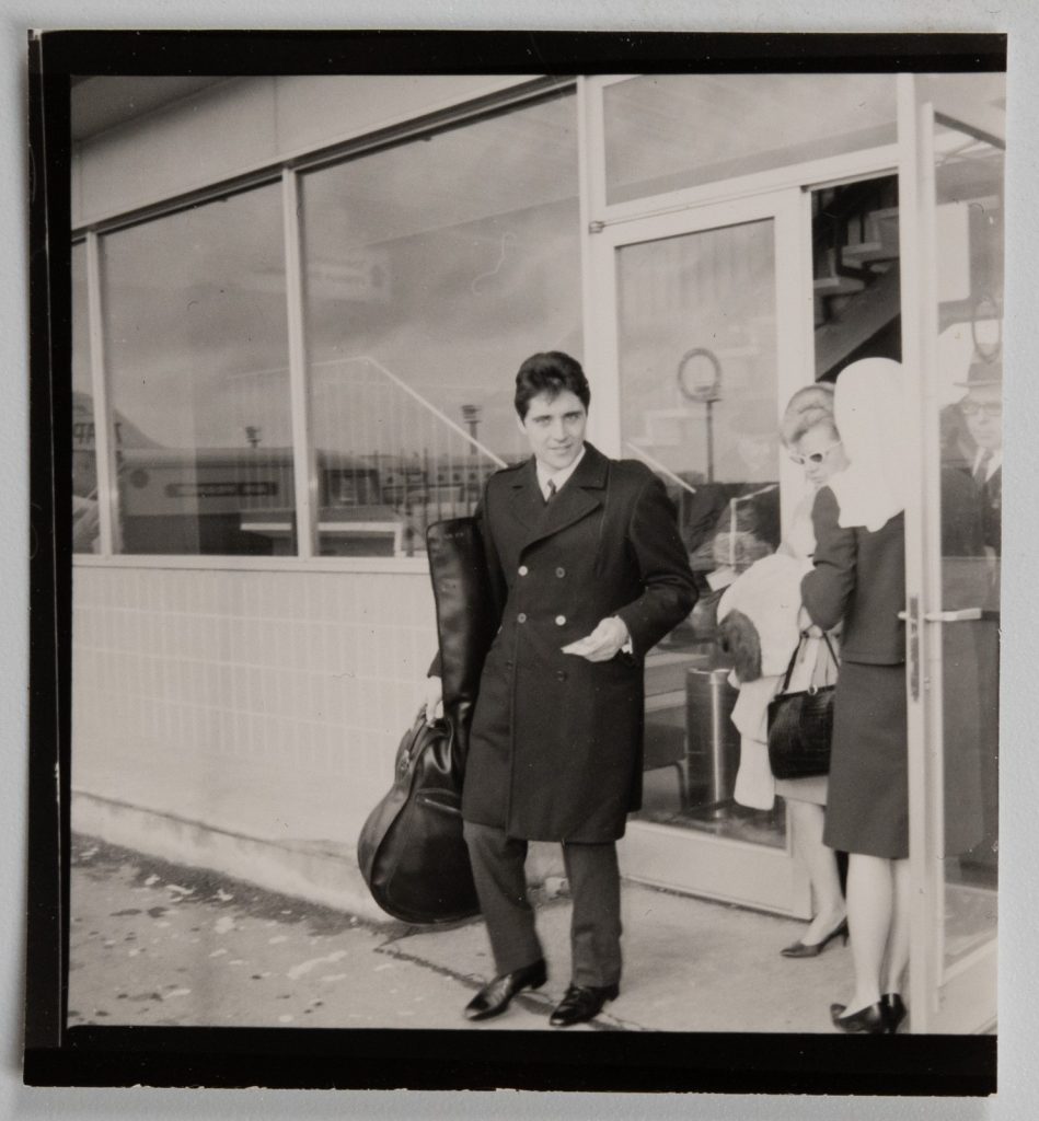 PHOTO Argentique planche contact Orly 6X6cm 1960 Sacha Distel