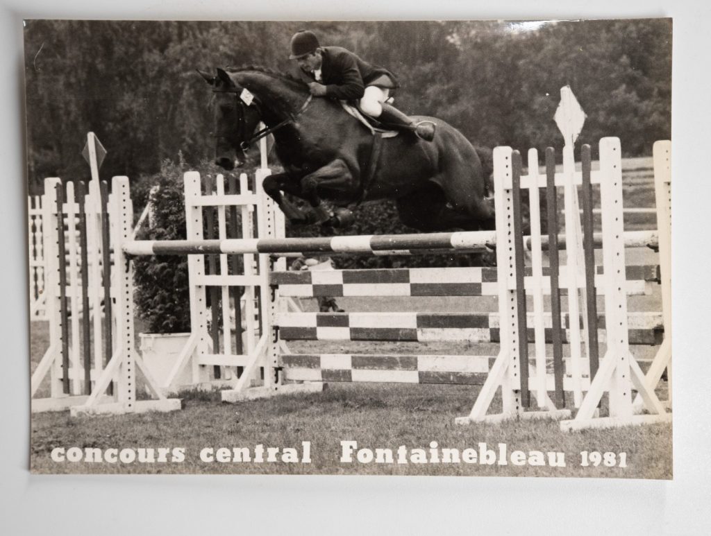 PHOTO Argentique	France	Equitation cheval saut d'obstacles	13X17cm	1970