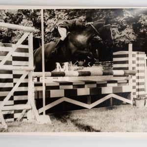 PHOTO Argentique	France	Equitation cheval saut d'obstacles	13X17cm	1970