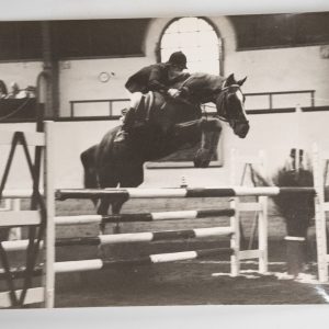 PHOTO Argentique	France	Equitation cheval saut d'obstacles	13X17cm	1970