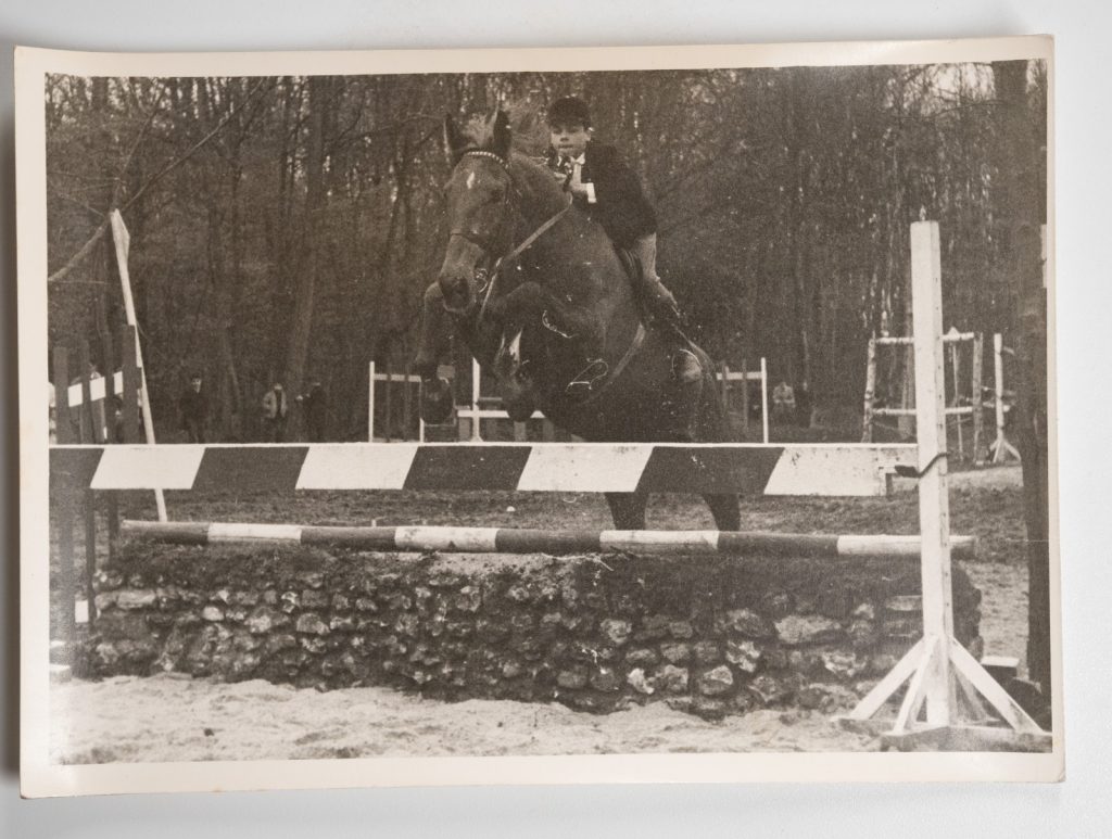 PHOTO Argentique France Equitation cheval saut d'obstacles 13X17cm 1970