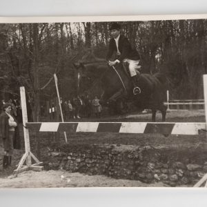 PHOTO Argentique	France	Equitation cheval saut d'obstacles	13X17cm	1970