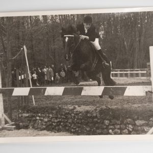 PHOTO Argentique	France	Equitation cheval saut d'obstacles	13X17cm	1970