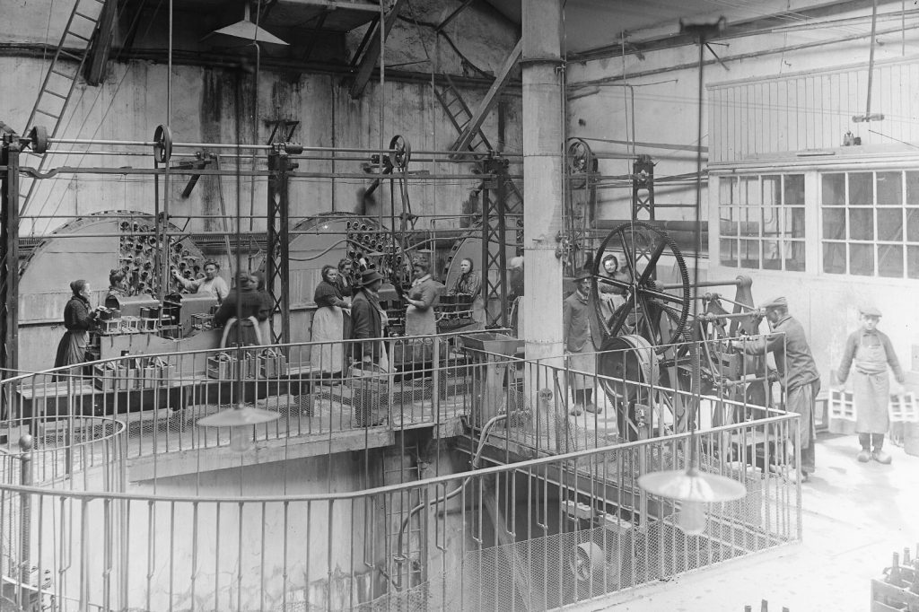 grande photo noir blanc argentique baryte 1920 USINE SOURCE BRAULT 26X40cm