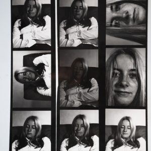 PHOTO Argentique Planche Contact Portrait FEMME pin-up 18X24 vue 6X6cm 1980