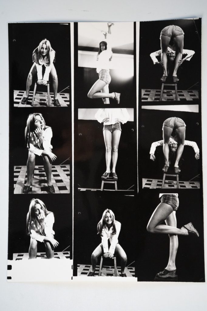 PHOTO Argentique Planche Contact Nu artistique femme nue 18X24cm vue 6X6cm