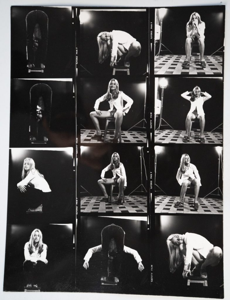 PHOTO Argentique Planche Contact Nu artistique femme nue 18X24cm vue 6X6cm
