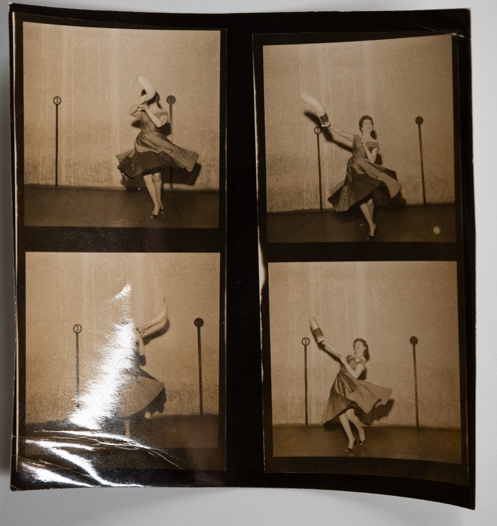 PHOTO France pin-up planche contact snap shot 6X6cm par vue 1960