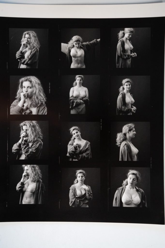 PHOTO Argentique Planche Contact Nu artistique femme nue 24x30cm vue 6X6cm