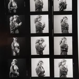 PHOTO Argentique Planche Contact Nu artistique femme nue 24x30cm vue 6X6cm