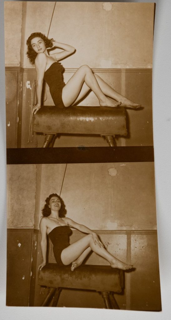 PHOTO France pin-up planche contact snap shot 6X6cm par vue 1960