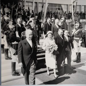 Photo Argentique aéroport d'Orly	Reine Elizabeth II 2 39X40cm 1960