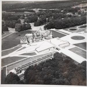 TIRAGE PHOTO Argentique France Château de Chantilly 23X23cm 1970