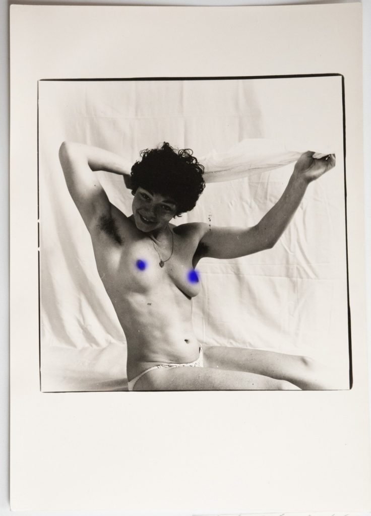 PHOTO Argentique	France	Nu artistique femme nue	13X18cm vue 12X12cm	1980