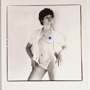 PHOTO Argentique	France	Nu artistique femme nue	13X18cm vue 12X12cm	1980