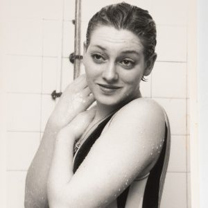 PHOTO Argentique France femme nue sous la douche nu artistique 13X18cm 1980
