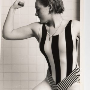 PHOTO Argentique France femme nue sous la douche nu artistique 13X18cm 1980