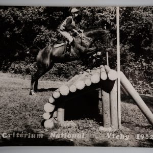 PHOTO Argentique	France	Equitation cheval saut d'obstacles	17X23	1970