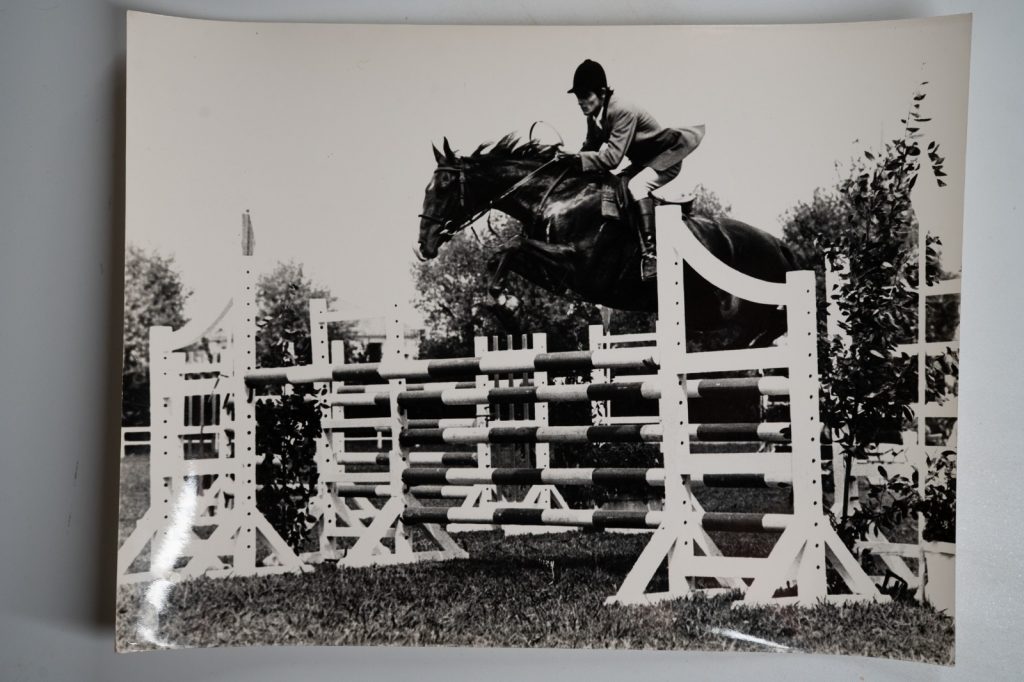 PHOTO Argentique France Equitation cheval saut d'obstacles 17X23 1970