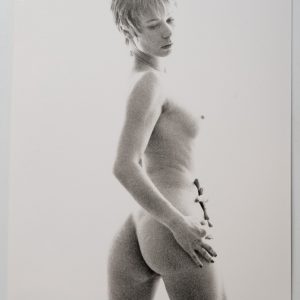 PHOTO argentique artistique NU féminin femme nue NOIR ET BLANC format 13X18 1980