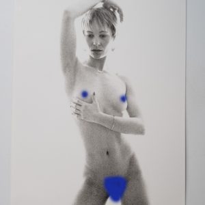 PHOTO argentique artistique NU féminin femme nue NOIR ET BLANC format 13X18 1980