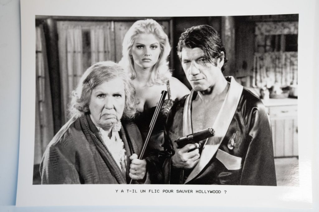 PHOTO  Film "y t il un flic pour sauver Hollywood"  18X24cm 1994