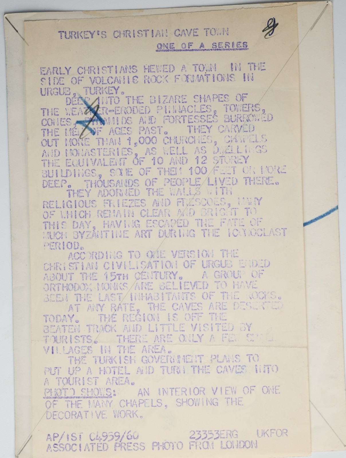 PHOTO Argentique chapelle chrétienne troglodytique Ürgüp Turquie 15x20 1960 – Image 2