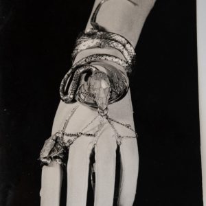 PHOTO Argentique France Bijou porté par Sarah Bernhardt 12X17cm 1960