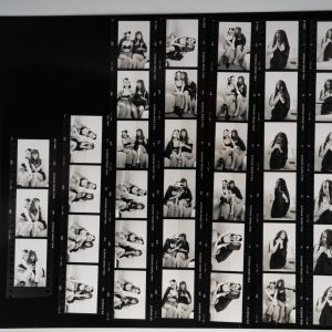 PHOTO Argentique	France	Planche contact femme pinup STUDIO	24x30cm	1980