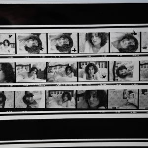 PHOTO Argentique	France	Planche contact femme pinup	18X24cm	1980