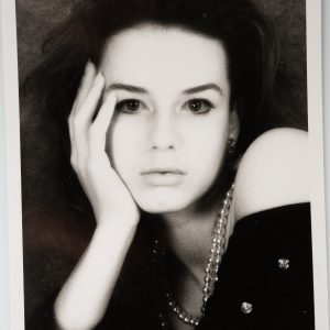 TIRAGE PHOTO	Argentique 	France	Portrait de femme Pin-Up	13X18cm	1980