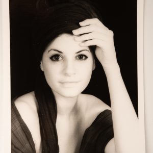 TIRAGE PHOTO	Argentique 	France	Portrait de femme Pin-Up	13X18cm	1980