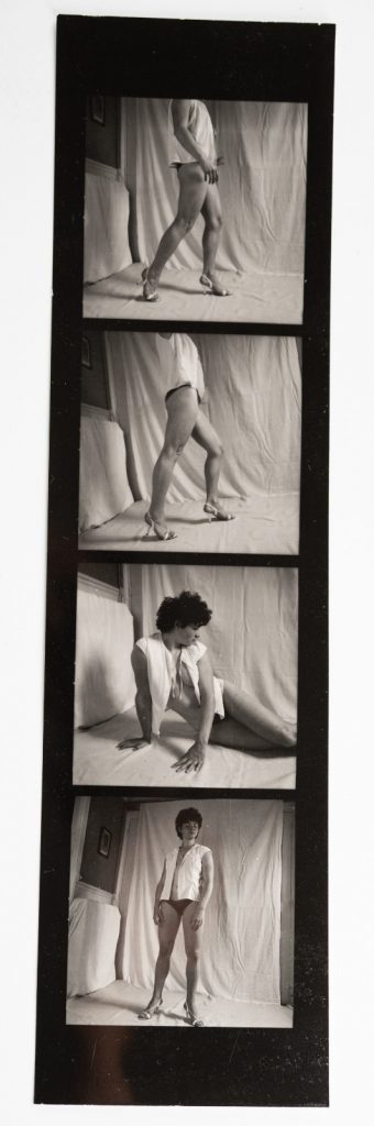 PHOTO Argentique Femme nue planche contact nu artistique SNAP SHOT 1970