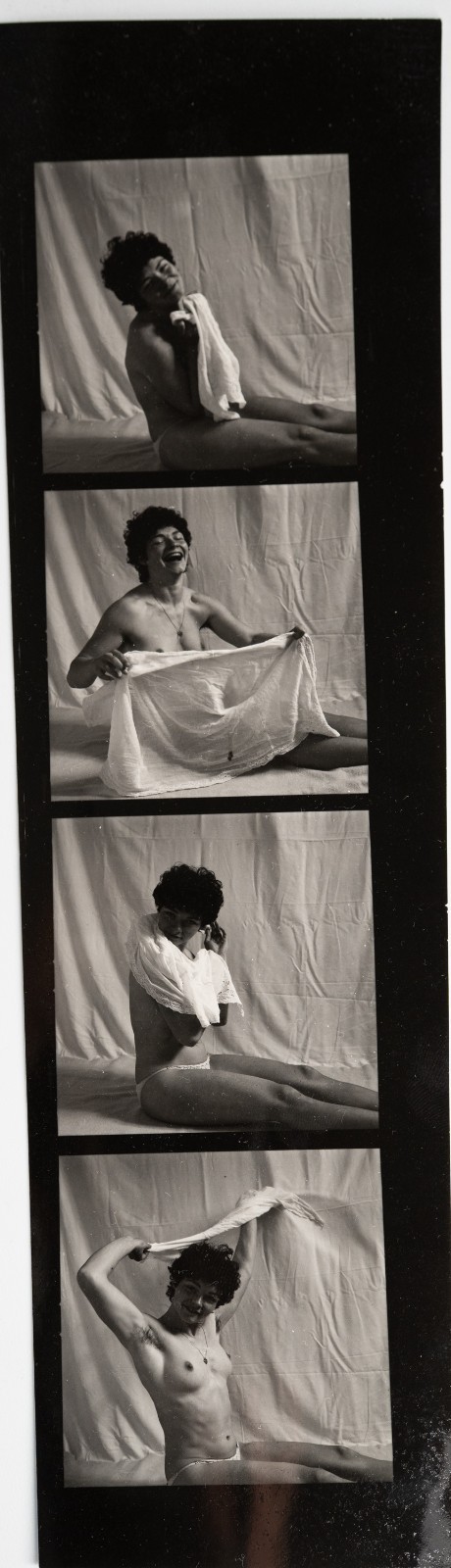 PHOTO Argentique Femme nue planche contact nu artistique SNAP SHOT 1970