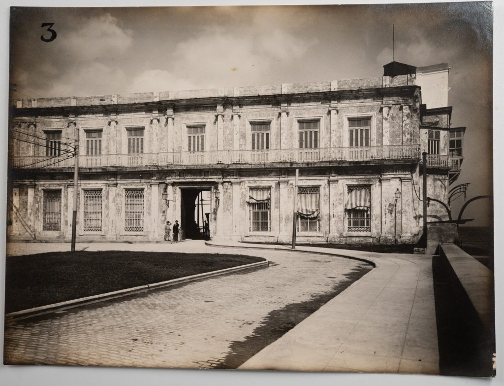 PHOTO Argentique	La Havane	Bâtiment des Travaux Publics 15x20cm	1930