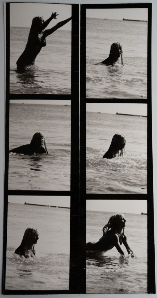 PHOTO Argentique France Planche contact femme nue vue 6X6cm 1980