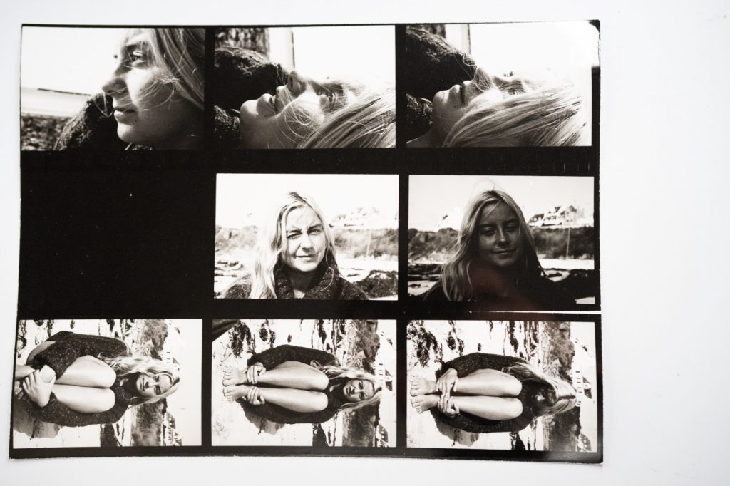 PHOTO Argentique France Planche contact femme nue vue 6X6cm 1980