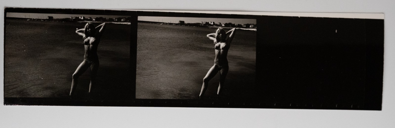 PHOTO Argentique France Planche contact femme nue vue 6X6cm 1980