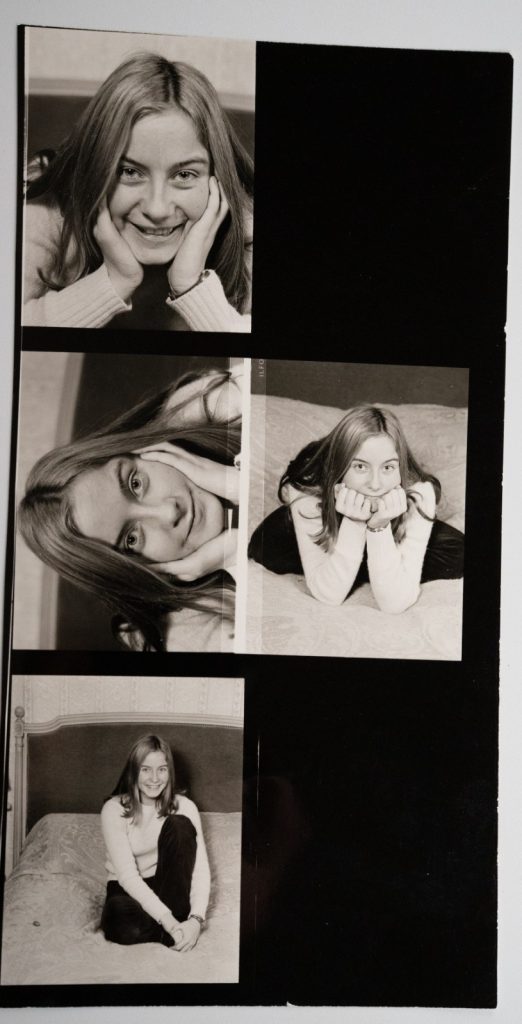 TIRAGE PHOTO Argentique France Jeune femme planche contact vue 6X6cm 1970