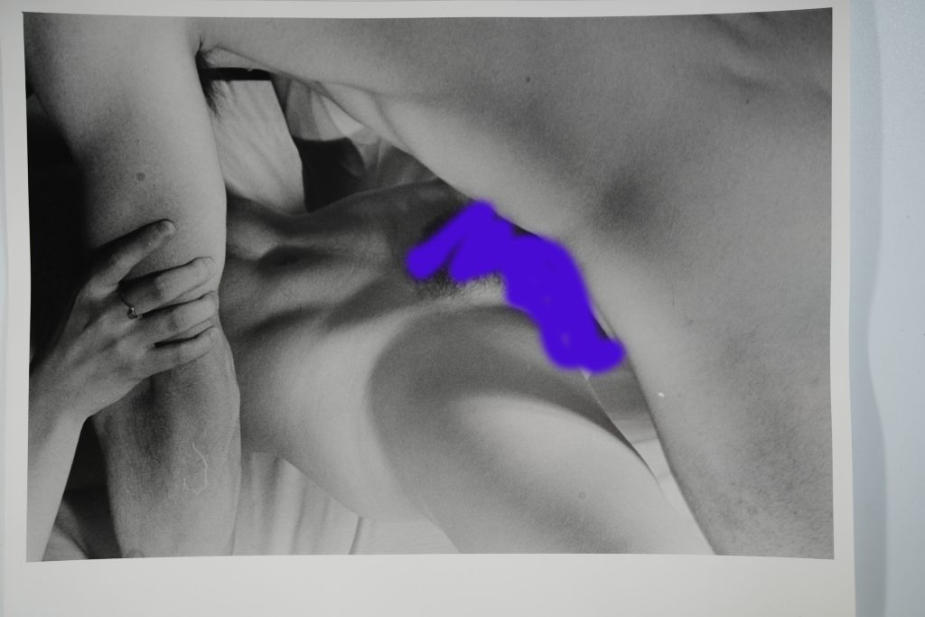 TIRAGE PHOTO Argentique, RC France Couple nu homme femme nue scène de sexe 18X24cm 1980