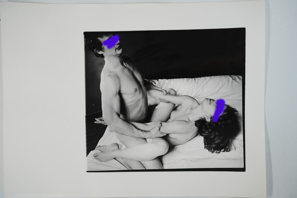 TIRAGE PHOTO	Argentique, RC	France	Couple nu homme femme nue scène de sexe	18X24cm	1980