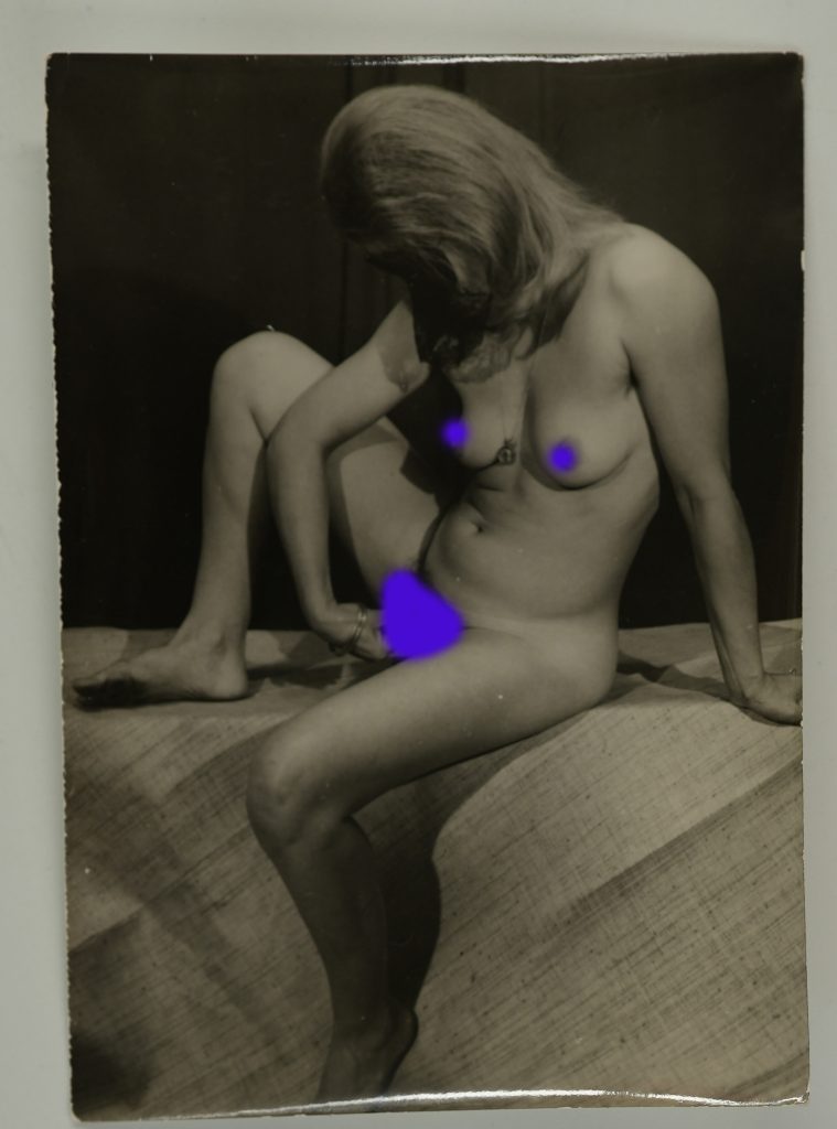 TIRAGE PHOTO Argentique Couple scène de sexe 9x12cm 1970